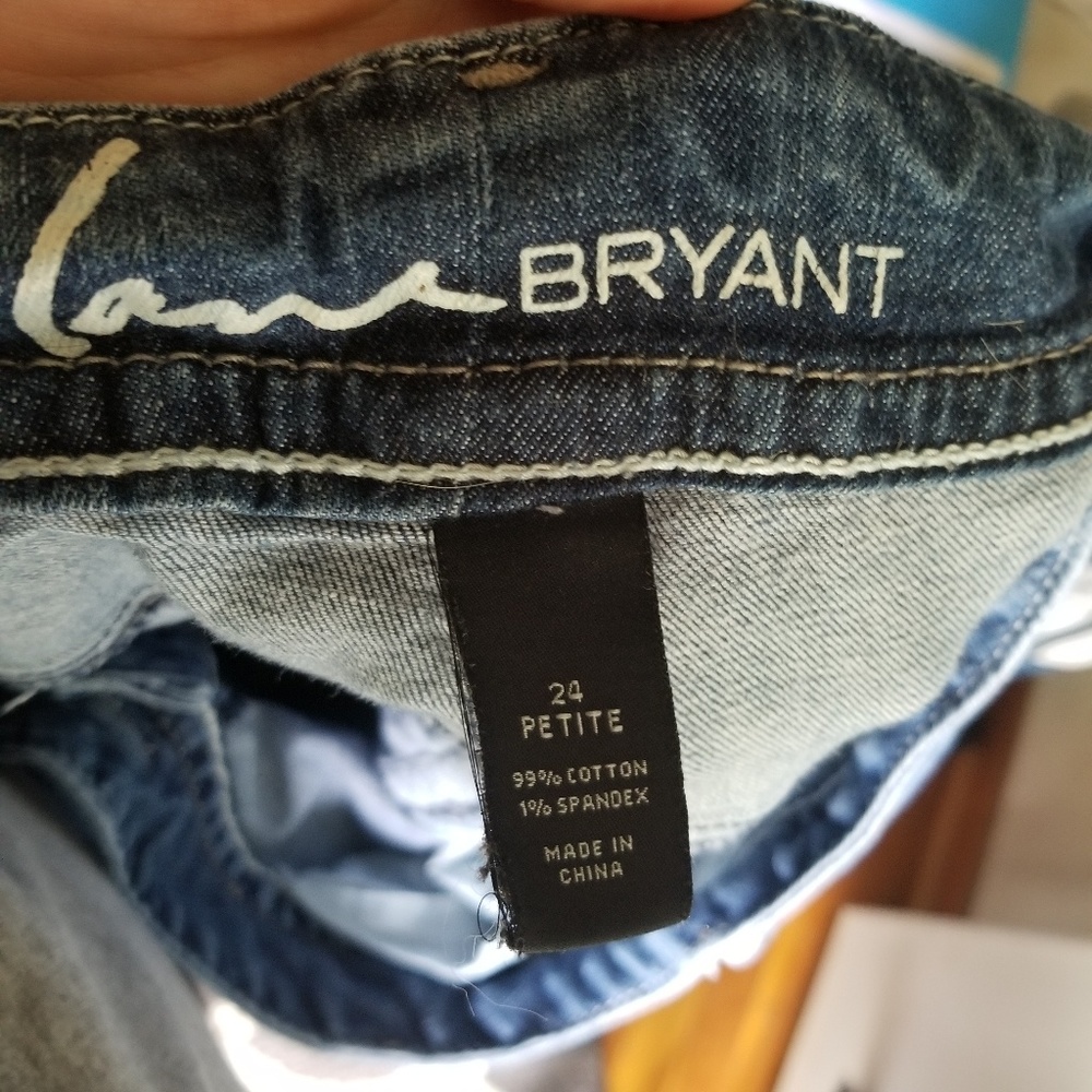 Jean - Picture 5 of 7